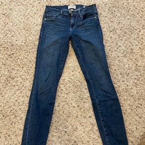 Frame le skinny jeans size 25